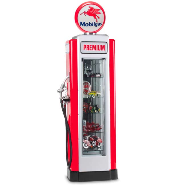 Mobil Vintage Gas Pump Display